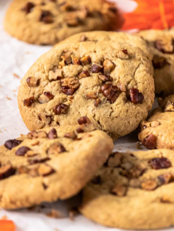 Brown Butter Pecan Cookies: A Rich and Nutty Delight